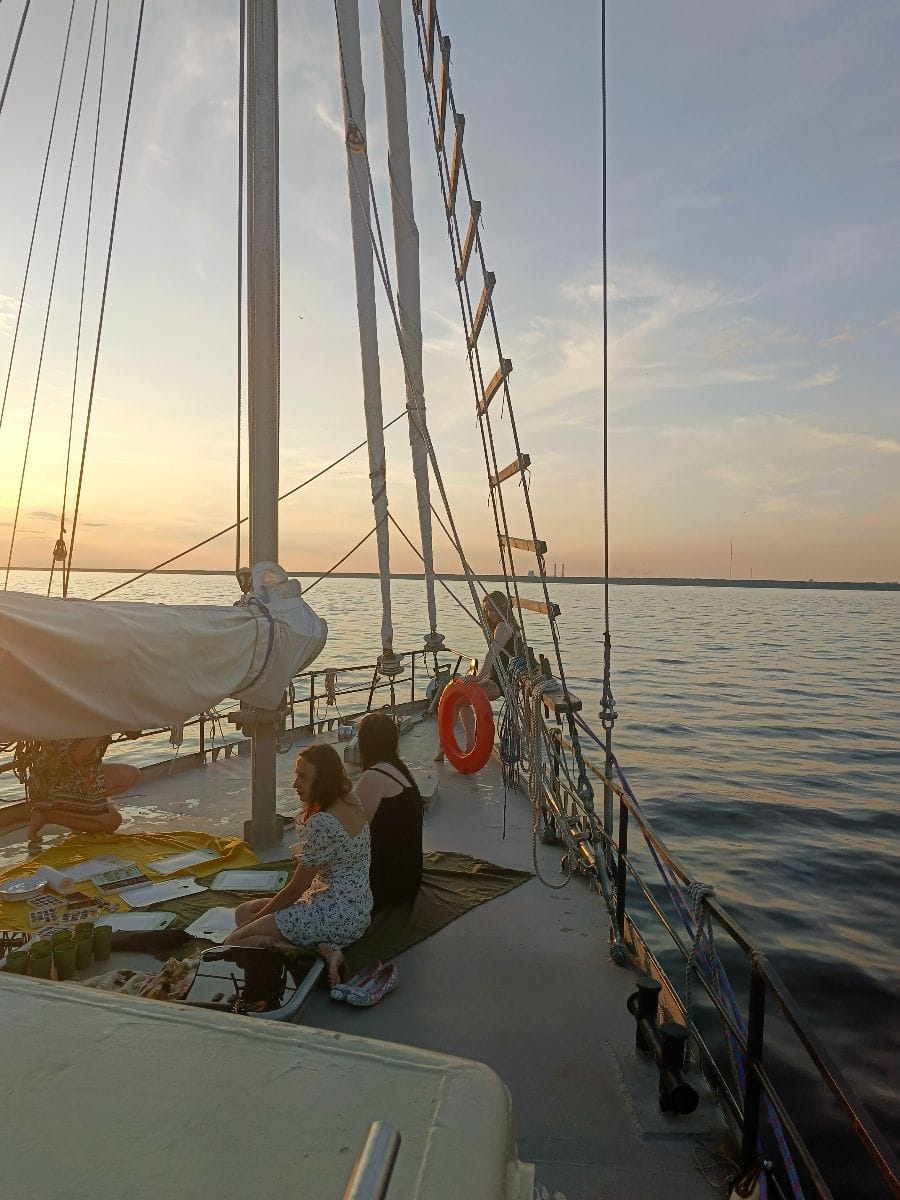 Прогулка на стальной экспедиционной яхте Эпоха - фото 11